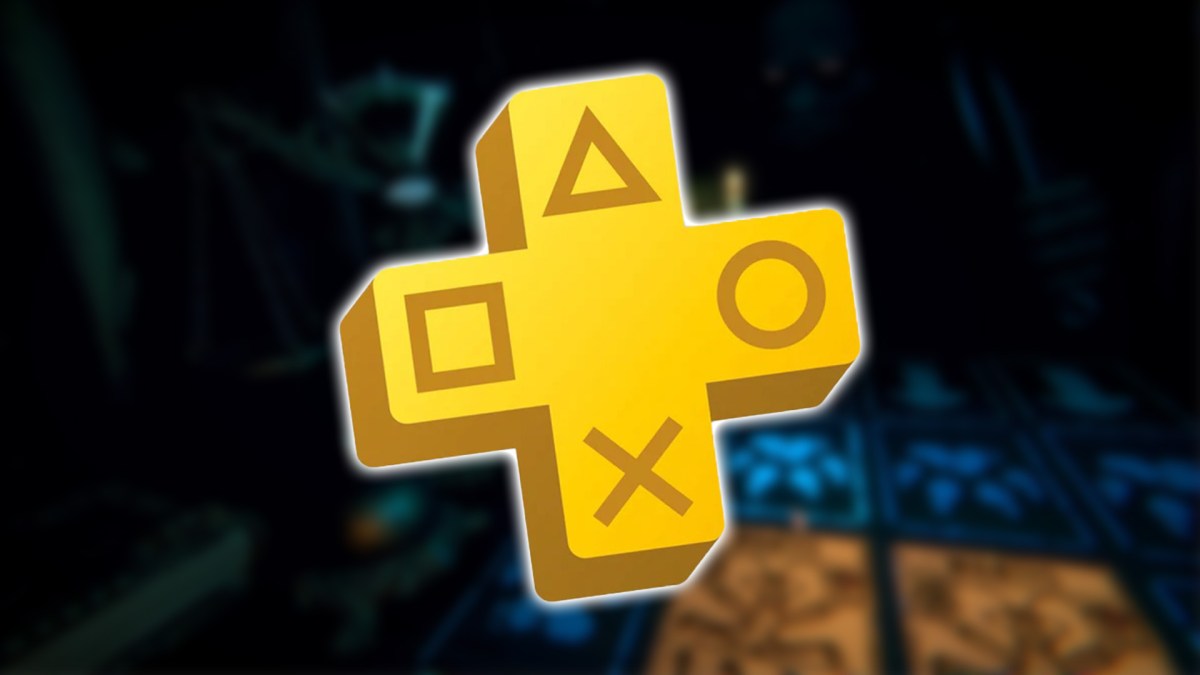 Das PlayStation Plus-Logo auf einem Screenshot von Inscryption.