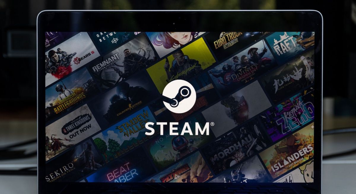 Steam Logo auf einem Laptop